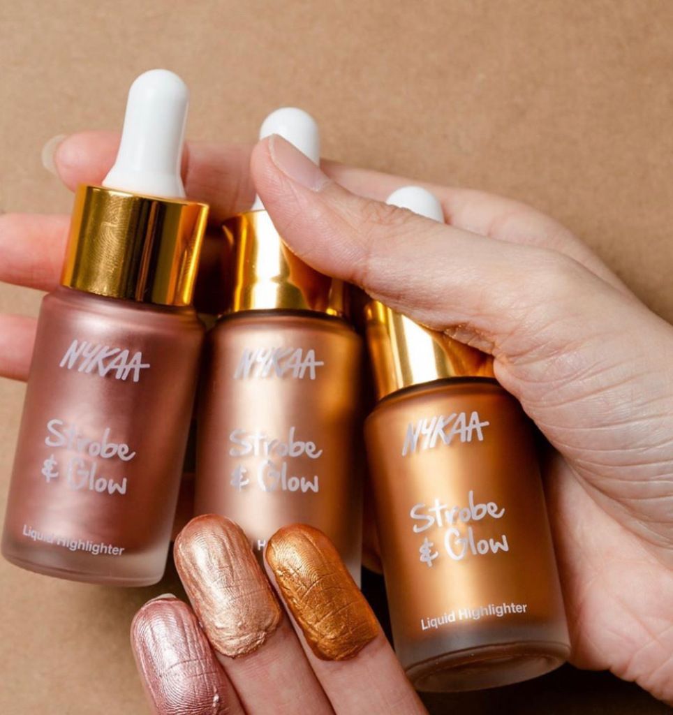 Nykaa strobe cream for glowing and radiant skin
