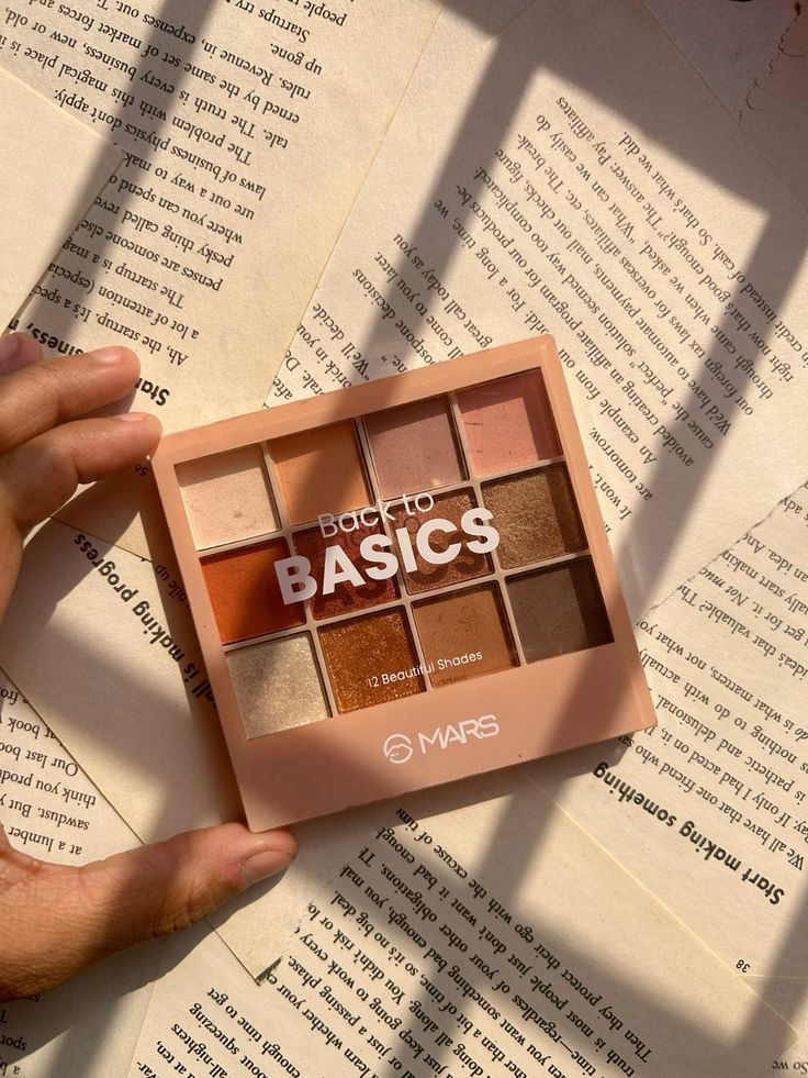 MARS Back to Basics eyeshadow palette with neutral shades