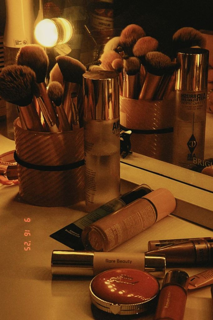 Minimal vanity setup with neatly arranged beauty essentials
